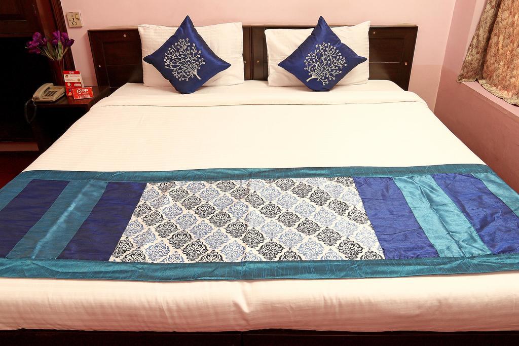 Oyo 2967 Bella Vista Hotel โกลกาตา ภายนอก รูปภาพ